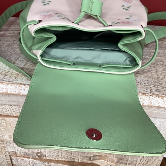 Loungefly Disney WinnieThe Pooh & Eeyore Florals Mini Green and Cream Backpack - Picture 9 of 13